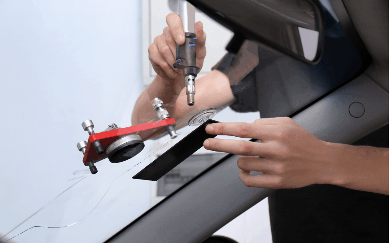 Mobile Windshield Repair Del Mar